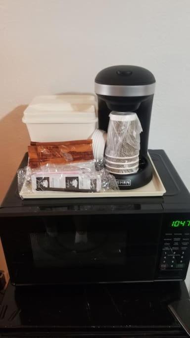 Hotel 2 Queens Hotel Room 130 Booking 斯蒂尔沃特 外观 照片